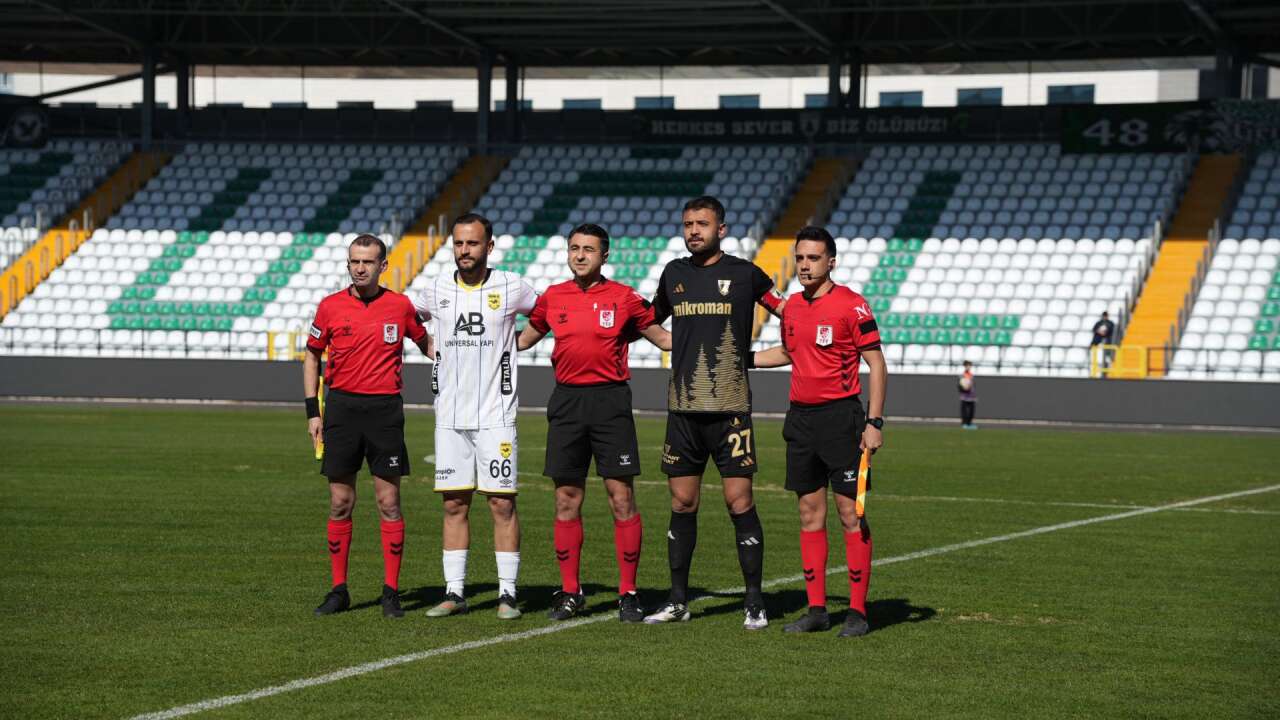 Muğlaspor’dan Son Dakika Şovu: Adana 01 FK’yı  2-0 Yendi 11